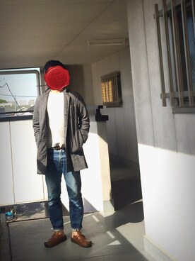 「ショップコート」｜「アイテム（チェスターコート）」を使った、デニメガネさん（メンズ・169cm）の春コーディネート