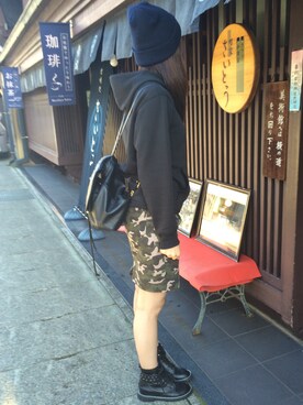 「チャンピオン パーカー」｜「アイテム（バックパック/リュック）」を使った、Rさん（レディース・166cm）の秋コーディネート