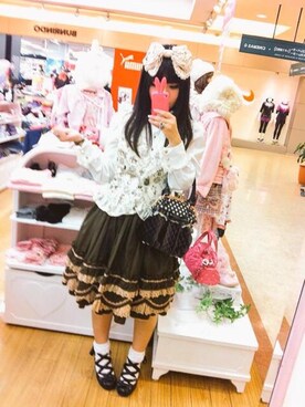 「axes femme（アクシーズファム）のアイテム（ハンドバッグ）」を使った、☪︎魔法少女♡レイナ˚✩さん（レディース・152cm）の冬コーディネート