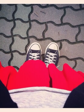 「CONVERSE（コンバース）のCONVERSE ハイカットスニーカー（スニーカー、ブラック系）」を使った、memeさん（レディース・157cm）の春コーディネート