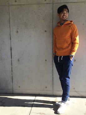 「ギンガムチェックシャツ」｜MIDTIDEkamakuraさん（メンズ・180cm）の冬コーディネート