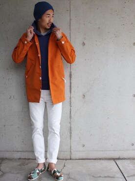 「ニットキャップ」｜「アイテム（ステンカラーコート）」を使った、MIDTIDEkamakuraさん（メンズ・180cm）の冬コーディネート