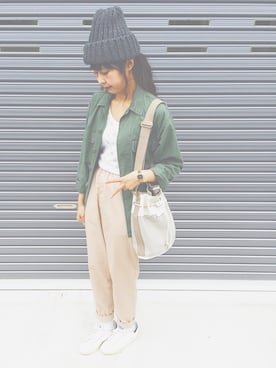 「PLAIN CLOTHING（プレーンクロージング）のアイテム（ニットキャップ/ビーニー）」を使った、CHiiiさん（レディース・163cm）の秋コーディネート