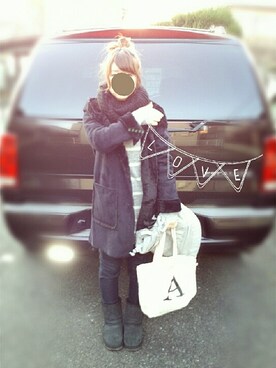 「エコバッグ」｜「アイテム（ムートンコート）」を使った、y + aさん（レディース・160cm）の冬コーディネート