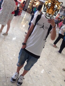 Dennis LOさんのコーディネート