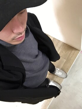 「COMME des GARCONS HOMME（コム デ ギャルソン・オム）のアイテム（トレンチコート）」を使った、hajimeさん（メンズ・177cm）の秋コーディネート