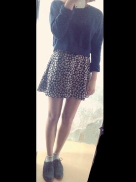 「skirt」｜「アイテム（スウェット）」を使った、HYEさん（レディース・153cm）の秋コーディネート