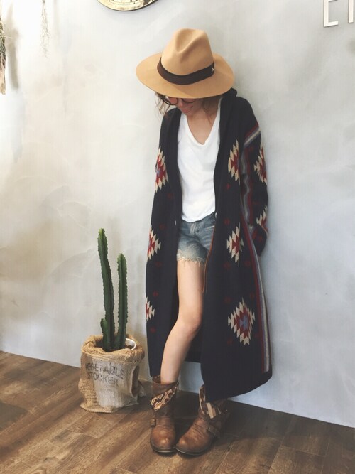 SHIORI HIRAI◡̈さんのコーディネート