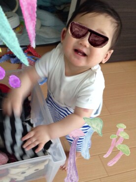 「PETIT BATEAU（プチバトー）のスラブジャージーボーダーショートロンパース（ロンパース、ブルー系）」を使った、たろもさん（レディース）の春コーディネート