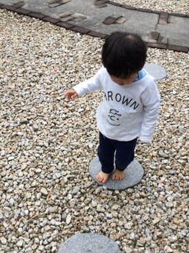 「韓国子供服のアイテム（Tシャツ/カットソー、ホワイト系）」を使った、たろもさん（レディース）の秋コーディネート