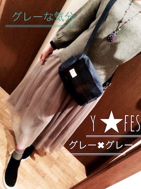 「アイテム（アクセサリー、パープル系）」を使った、yukkeyさん（レディース・168cm）の冬コーディネート