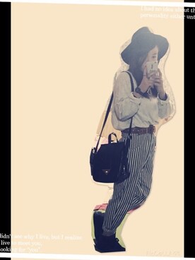 「H&M（エイチ・アンド・エム）のアイテム（スウェット、ホワイト系）」を使った、yuiさん（レディース・158cm）の秋コーディネート
