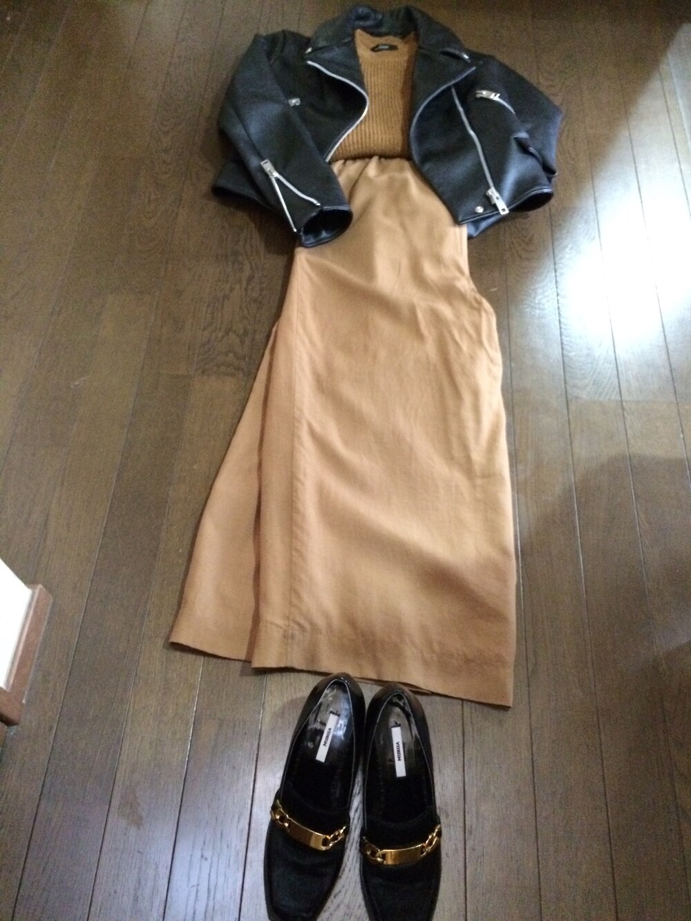 「MOUSSYの4 Sided Riders（ライダースジャケット、ブラック系）」を使った、🐷🌟RUKA🌟💗さん（レディース・161cm）の秋コーディネートの1枚目の写真