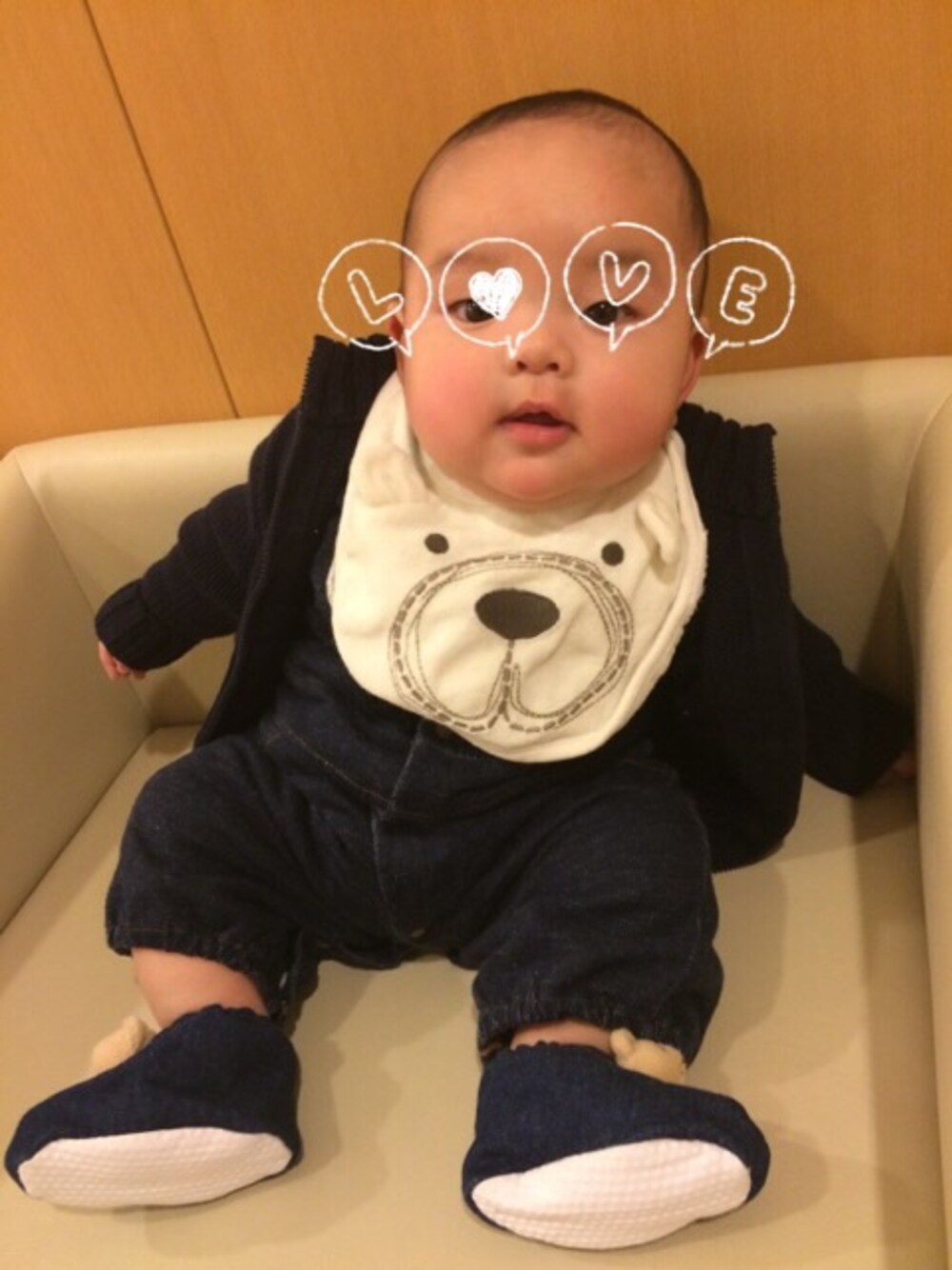 「baby、赤ちゃん、ネイビー、ロンパース、カーディガン」｜「RALPH LAURENのアイテム（カーディガン/ボレロ、ブルー系）」を使った、pecoEMさん（キッズ・70cm）の春コーディネートの1枚目の写真