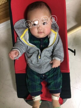 「アイテム（ママ＆ベビー、グリーン系）」を使った、pecoEMさん（キッズ・70cm）の春コーディネート