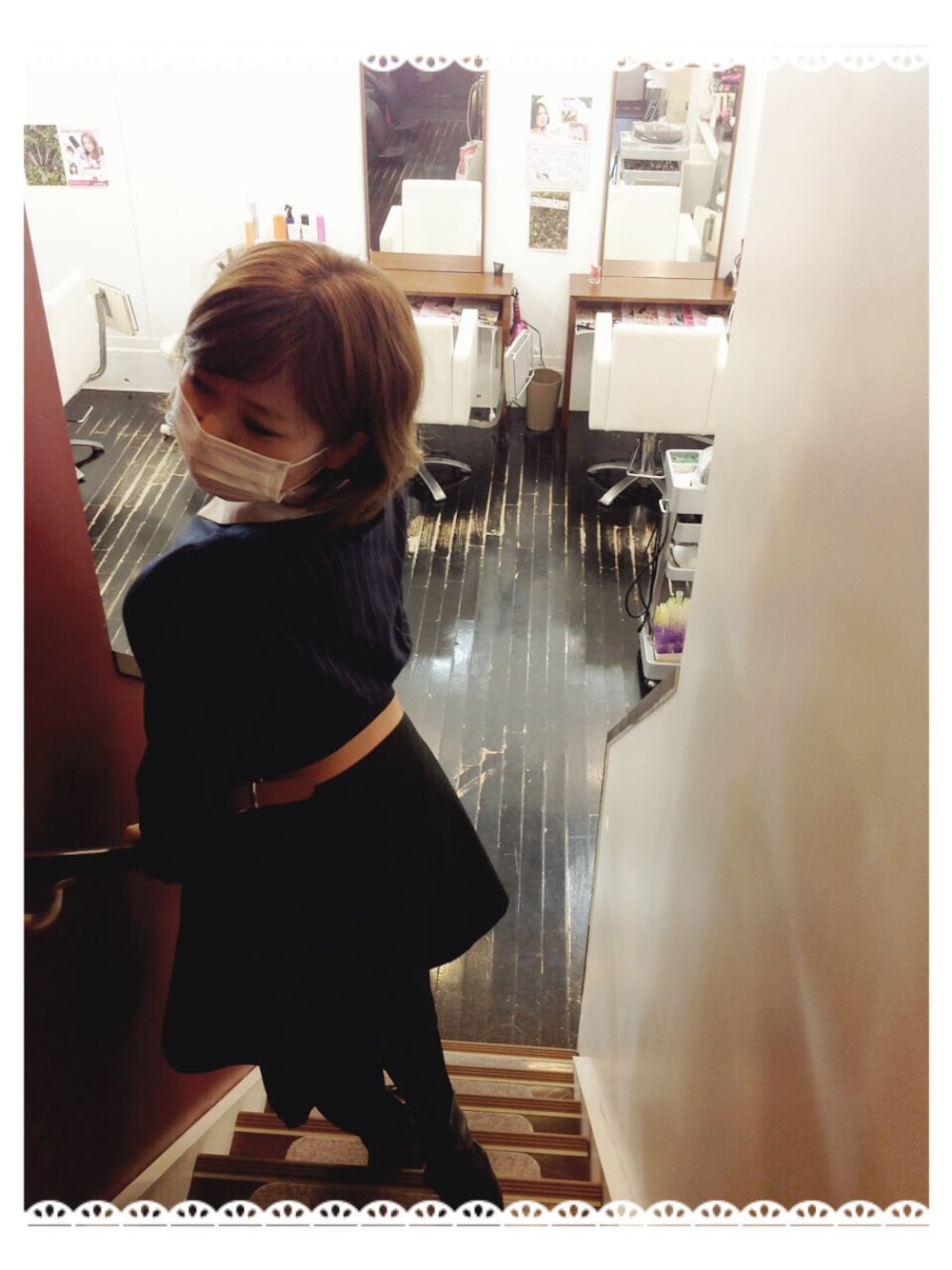 「ストライプ、フレアスカート、黒スカート、ヒール、PAGEBOY」｜「GUのアイテム（スカート、ブラック系）」を使った、yukiさん（レディース・157cm）の冬コーディネートの1枚目の写真