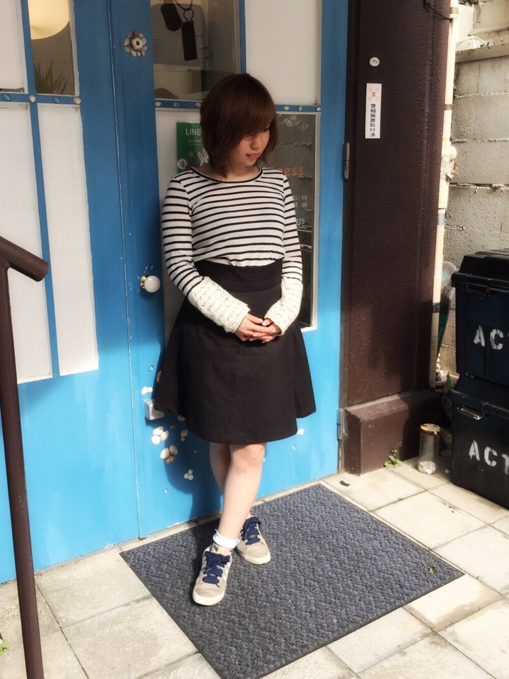 「ボーダー、フレアスカート」｜「GUのアイテム（スカート、ブラック系）」を使った、yukiさん（レディース・157cm）の春コーディネートの1枚目の写真
