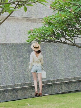 Heloise Linさんのコーディネート