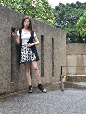 「TOMMY HILFIGER（トミーヒルフィガー）のアイテム（その他アウター）」を使った、Heloise Linさん（レディース・170cm）の夏コーディネート