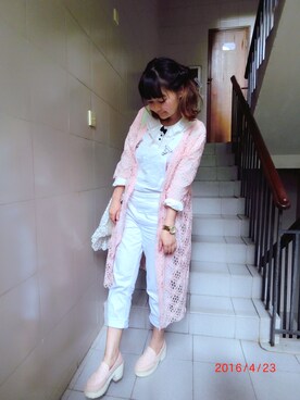 「アイテム（ピーコート、ピンク系）」を使った、MoMoさん（レディース・164cm）の春コーディネート