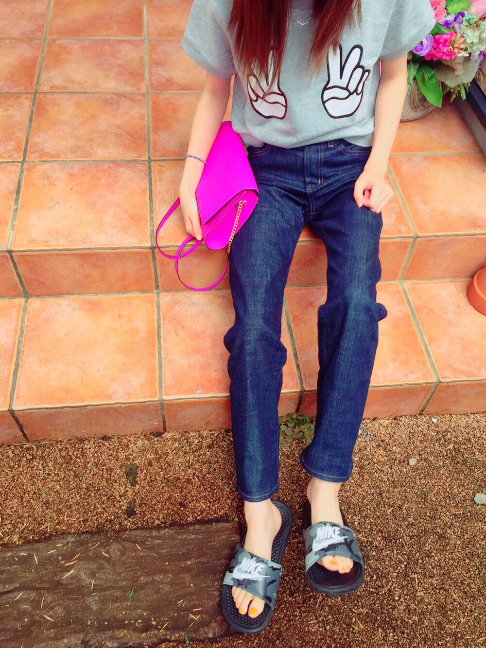 「H&M、ワイドパンツ、UNIQLO、デニム、ootd」｜「UNIQLOのアイテム（デニムパンツ、ブルー系）」を使った、みさんさん（レディース・155cm）の夏コーディネートの1枚目の写真
