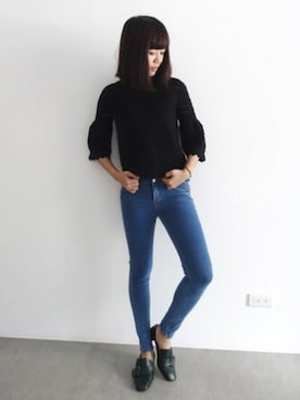 「DAWNのアイテム」を使った、Joy Tsaiさん（レディース・166cm）の秋コーディネート