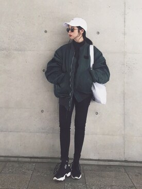 「Ameri（アメリ）のアイテム（スニーカー）」を使った、yukikoさん（レディース・155cm）の春コーディネート