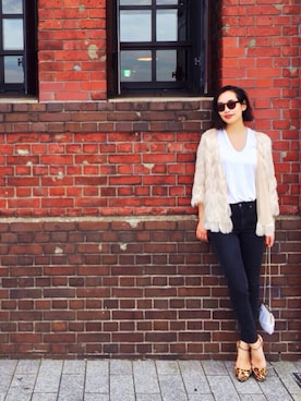 「EDITION（エディション）のACNE STUDIOS SKIN 5 USED スキニーパンツ（デニムパンツ）」を使った、佐々木香奈さん（レディース・163cm）の秋コーディネート