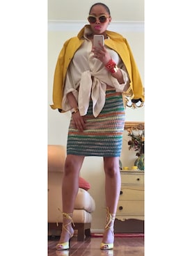 「VERSACE（ヴェルサーチ）のアイテム（ジャケット/アウター）」を使った、Abby Love さん（レディース・165cm）の秋コーディネート