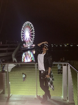 「ISABEL MARANT（イザベルマラン）のアイテム（スニーカー）」を使った、Abby Love さん（レディース・165cm）の秋コーディネート