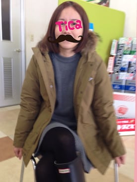 「長靴」｜「アイテム（ダウンジャケット/コート）」を使った、ticaさん（レディース・168cm）の冬コーディネート
