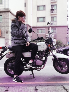 「Hartford（ハートフォード）のアイテム」を使った、Shane Yuanさん（レディース・163cm）の冬コーディネート