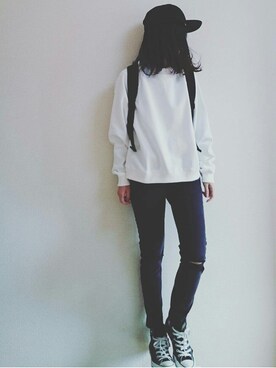 「H&M（エイチ・アンド・エム）のアイテム（スウェット、ホワイト系）」を使った、kyoさん（レディース・157cm）の春コーディネート