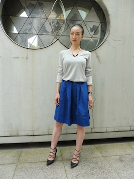 「Vネック」｜bistroflowerstokyoさん（レディース・161cm）の秋コーディネート