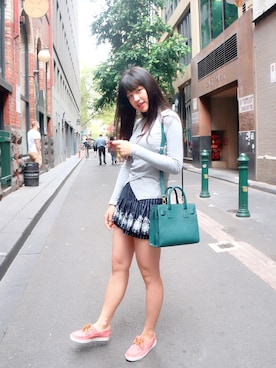 「Le Saundaのアイテム」を使った、大脸猫小呱纸是个爱看妹纸的大叔さん（レディース・168cm）の春コーディネート