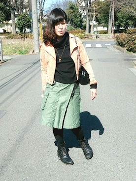 「カッコイイ女子」｜「アイテム（ライダースジャケット）」を使った、あひるさん（レディース・164cm）の春コーディネート