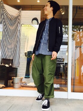 「usedのアイテム（カーゴパンツ、グリーン系）」を使った、MASAKI IZUMIDAさん（メンズ・175cm）の秋コーディネート