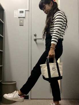「スタンスミス」｜「アイテム（つなぎ/オールインワン）」を使った、musainaeriさん（レディース・153cm）の秋コーディネート