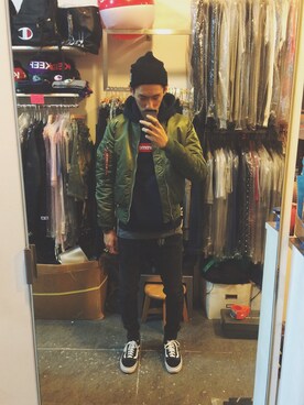 「Alpha Industries（アルファインダストリーズ）のアイテム（ナイロンジャケット）」を使った、stevenさん（メンズ・179cm）の秋コーディネート