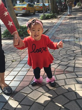 「GAP（ギャップ）のアイテム（ニット/セーター、レッド系）」を使った、starさん（キッズ・80cm）の夏コーディネート