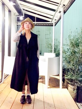 「プラダ」｜「アイテム（帽子）」を使った、chikaさん（レディース・156cm）の秋コーディネート