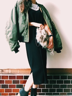 「ファークラッチ」｜「アイテム（ブルゾン）」を使った、SaoRiさん（レディース・157cm）の秋コーディネート