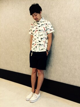 「膝上ショーツ」｜「アイテム（チノパンツ）」を使った、neppyさん（メンズ・176cm）の夏コーディネート