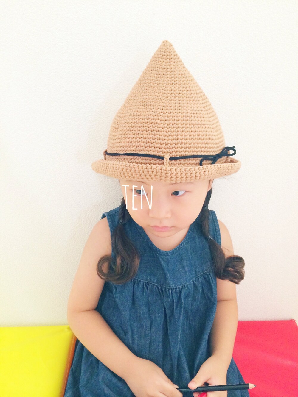 「ハンドメイド、トンガリ帽子、小人帽、秋冬、帽子、ハット」｜「Handmadeのアイテム（ハット、その他）」を使った、tenpiさん（キッズ・100cm）の夏コーディネートの1枚目の写真