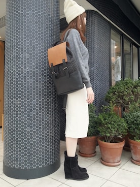 「CHLOE  STORAのスタンダードプルオーバー
（スウェット、グレー系）」を使った、yokomoriさん（レディース・156cm）の秋コーディネート