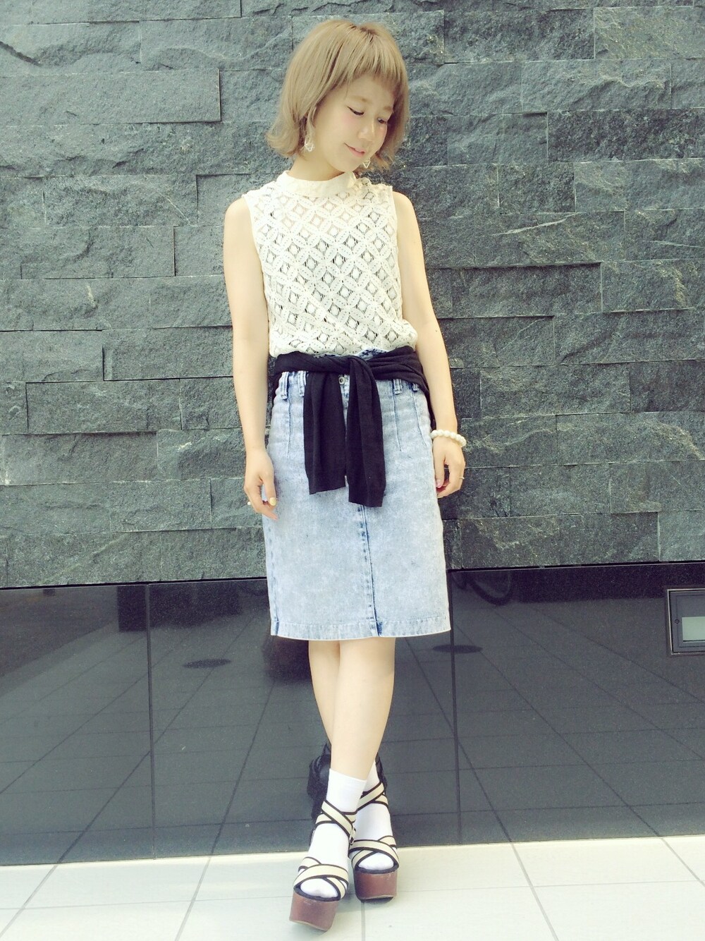 「FOREVER 21のアイテム（シャツ/ブラウス、ベージュ系）」を使った、まなちゅさん（レディース・150cm）の秋コーディネートの1枚目の写真