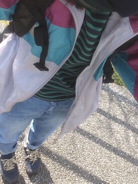 「アイテム（ナイロンジャケット、シルバー系）」を使った、ぺこさん（レディース・156cm）の冬コーディネート