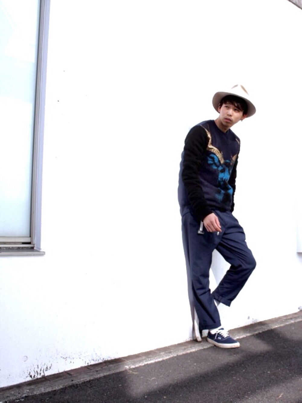 「モード、ストリート、スニーカー、VANS、テーパードパンツ」｜「Belloの(BELLO)BC-135（ハット、ベージュ系）」を使った、   olta_joeさん（メンズ・178cm）の冬コーディネートの1枚目の写真