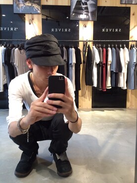 「SRIVER」｜「アイテム（キャップ）」を使った、藤木亮介さん（メンズ・174cm）の夏コーディネート