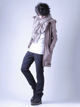 「SRIVER」｜「アイテム（パーカー）」を使った、藤木亮介さん（メンズ・174cm）の秋コーディネート